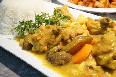Chicken Curry with White Rice
